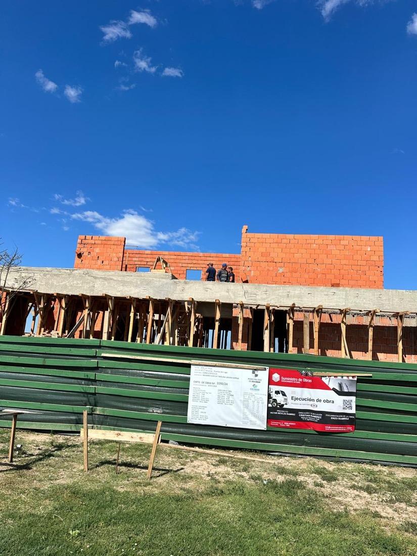 Obra Puertos del Lago — Escobar